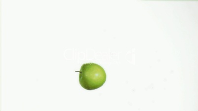 fliegender Apfel