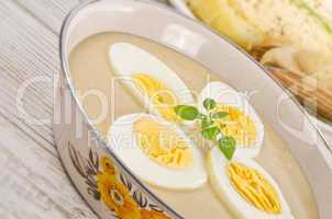 Eggs in mustard sauce