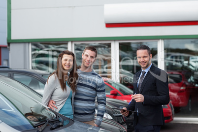 Customers buying a car