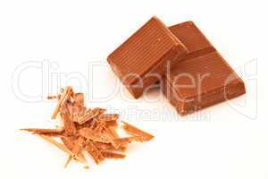 Chocolate pieces and chocolate shavings