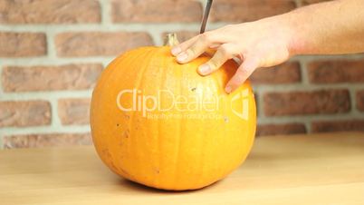 Pumpkin Carving Timelapse