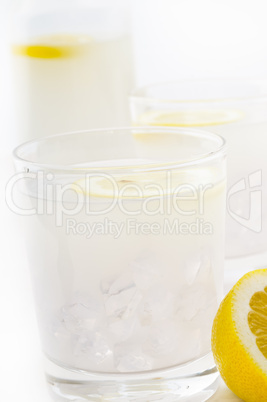 fresh lemonade drink