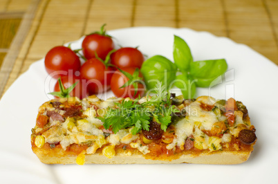 Baguette pizza close-up