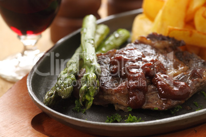 Steak And Asparagus