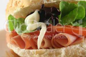 Ham And Salad Roll 9