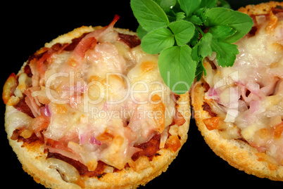Ham And Cheese Pizza Bites 2