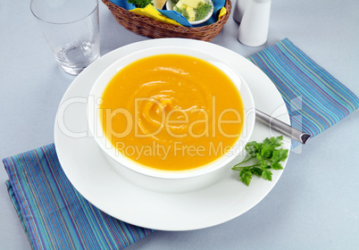 Hearty Pumpkin Soup