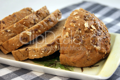 Brown bread slices on a plate