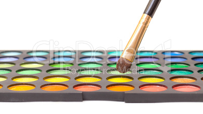 Set of Multicolored Eyeshadows with Brush