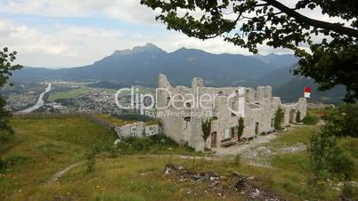 Ruine Ehrenberg Blick in den Talkessel Reutte