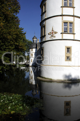 Schloss Neuhaus (Paderborn)