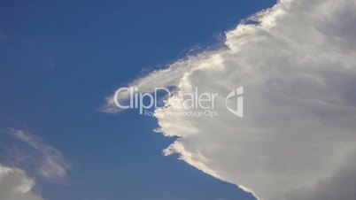 sky timelapse cumulus before storm
