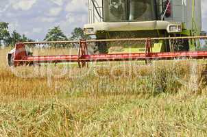 Combine harvester