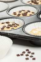 bake muffins