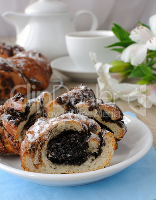 Roll with poppy seeds