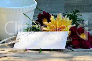 Herbst Dekoration Blumen Schild