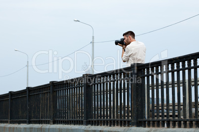 Photograph shoot from bridge