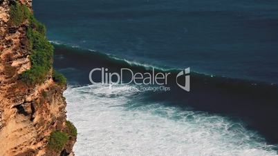 Uluwatu cliff loop