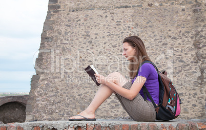 Teen girl reading the Bible