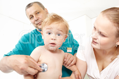 Doctor listen the babyboy with stethoscope.