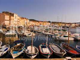 Hafen mit Booten in Frankreich