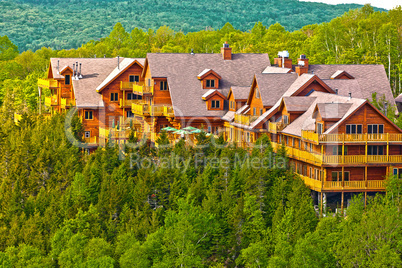 sacacomie hotel lake in quebec canada