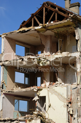 France, demolition of an old building in Les mureaux