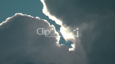 Wolkenloch am Himmel