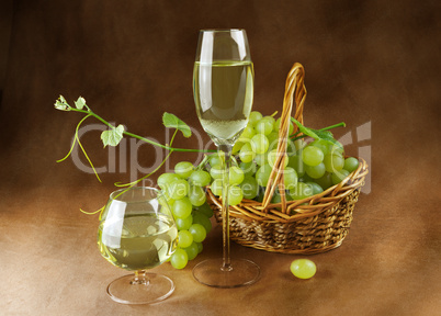 Still life with wine and grapes