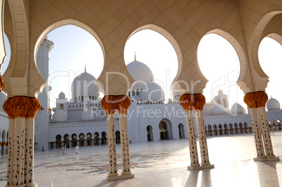 Sheikh Zayed Grand Mosque during sunset, Abu Dhabi, UAE