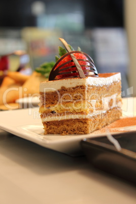 Tiramisu cake