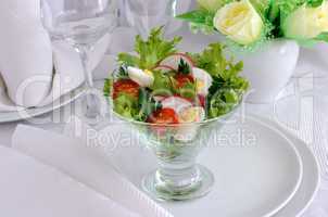 Salad of vegetables with quail eggs