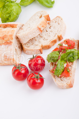 Frische bruschetta mit tomaten und Knoblauch auf einem Teller