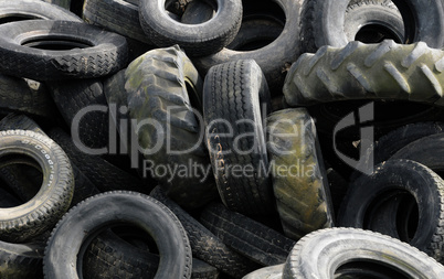 a pile of waste tires in Arthies in Ile de France