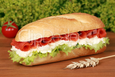 Sandwich belegt mit Lachs