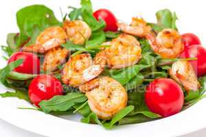 Salad with Grilled Shrimp and Tomatoes