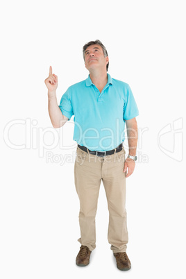 Man pointing upwards