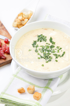 Kartoffelcremesuppe