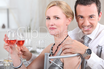 couple drinking wine