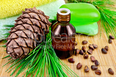 Oil cedar with pine cones and soap