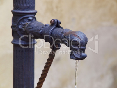 Brunnen / fountain