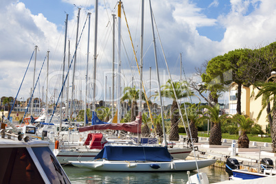 Yachthafen von Gruissan - Marina of Gruissan