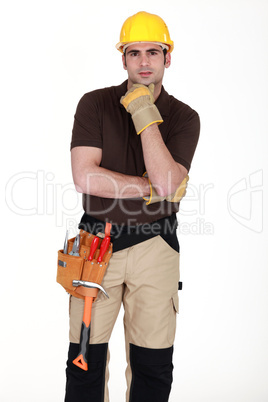 Pensive builder