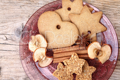 Lebkuchen und Zimtsterne