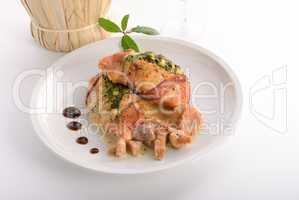 full chicken's breast with ham and spinach