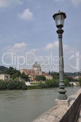 Kirche San Giorgio in Verona