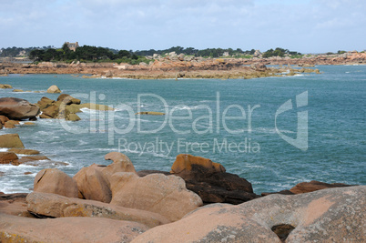 granite rocks and Costaeres castle in Tregastel