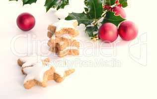 Hollies and gingerbreads