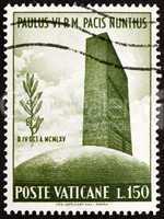Postage stamp Vatican 1965 UN Headquarters and Olive Branch