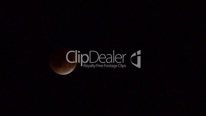 Total moon eclipse